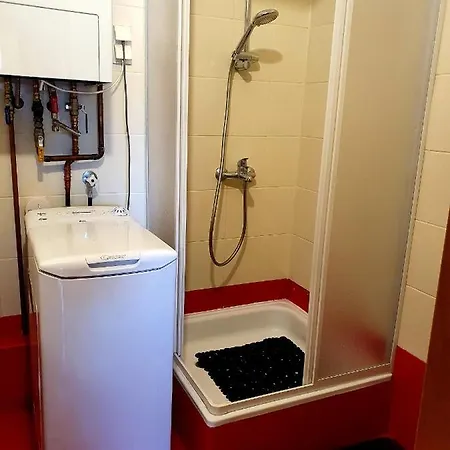Apartment Akacjowa 7 *